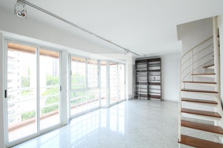 Sala de apartamento à venda com 2 quartos, 96m² em Vila Suzana, São Paulo