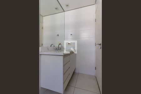 Banheiro da Suíte de apartamento para alugar com 3 quartos, 90m² em Perdizes, São Paulo