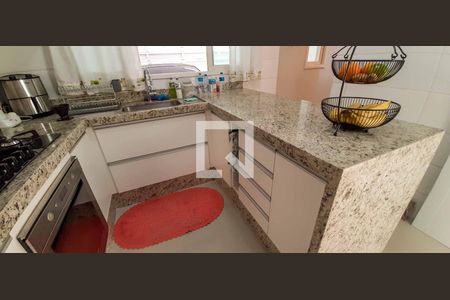 Casa à venda com 182m², 3 quartos e 2 vagas Casa à venda com 182m², 3 quartos e 2 vagasCozinha