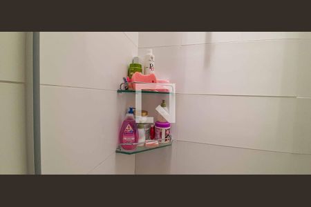 Casa à venda com 182m², 3 quartos e 2 vagas Casa à venda com 182m², 3 quartos e 2 vagasBanheiro da Suíte 2