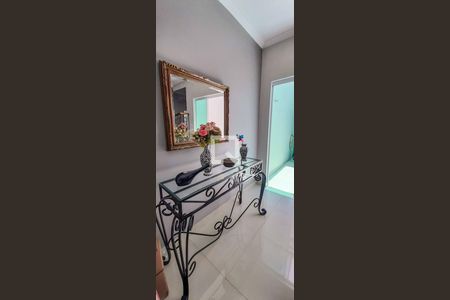 Casa à venda com 182m², 3 quartos e 2 vagas Casa à venda com 182m², 3 quartos e 2 vagasSala de Jantar