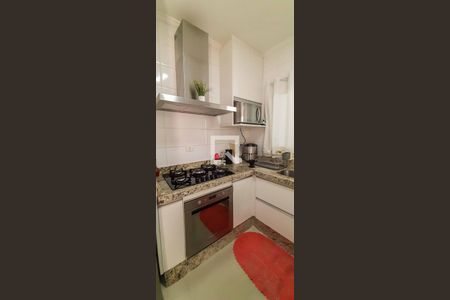 Casa à venda com 182m², 3 quartos e 2 vagas Casa à venda com 182m², 3 quartos e 2 vagasCozinha