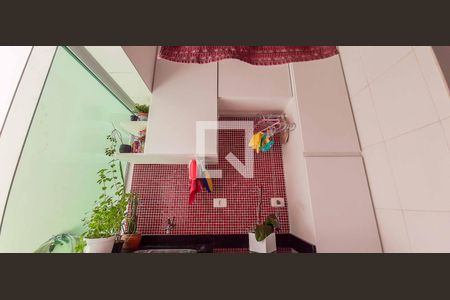 Casa à venda com 182m², 3 quartos e 2 vagas Casa à venda com 182m², 3 quartos e 2 vagasÁrea de Serviço