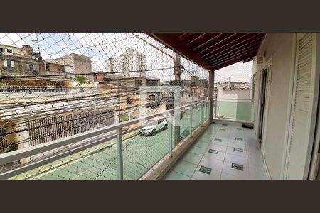 Casa à venda com 182m², 3 quartos e 2 vagas Casa à venda com 182m², 3 quartos e 2 vagasSacada da Suíte 1