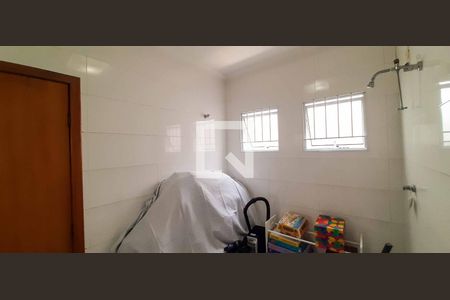 Casa à venda com 182m², 3 quartos e 2 vagas Casa à venda com 182m², 3 quartos e 2 vagasBanheiro da Suíte 1