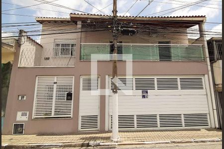 Casa à venda com 182m², 3 quartos e 2 vagas Casa à venda com 182m², 3 quartos e 2 vagasFachada da Casa