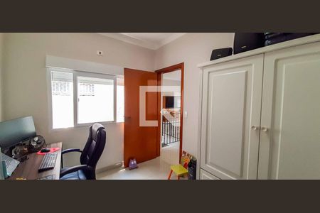 Casa à venda com 182m², 3 quartos e 2 vagas Casa à venda com 182m², 3 quartos e 2 vagasEscritório/Quarto