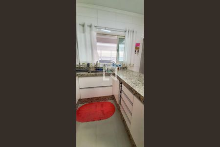 Casa à venda com 182m², 3 quartos e 2 vagas Casa à venda com 182m², 3 quartos e 2 vagasCozinha