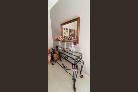 Casa à venda com 182m², 3 quartos e 2 vagas Casa à venda com 182m², 3 quartos e 2 vagasSala de Jantar