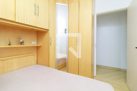 Quarto 1 de apartamento para alugar com 2 quartos, 54m² em Aeroporto, São Paulo