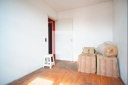 Quarto 2 de apartamento para alugar com 2 quartos, 54m² em Rubem Berta, Porto Alegre