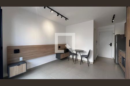 Quarto  de kitnet/studio para alugar com 1 quarto, 25m² em Pinheiros, São Paulo