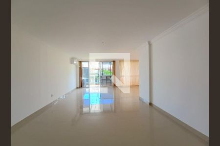 Sala de apartamento para alugar com 3 quartos, 180m² em Recreio dos Bandeirantes, Rio de Janeiro