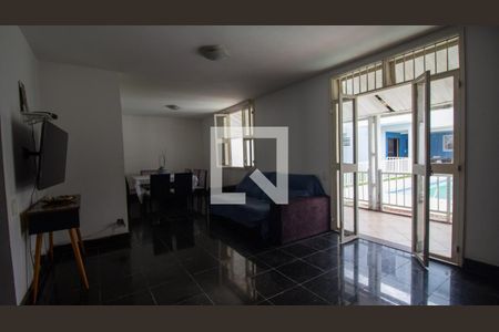 Sala de casa de condomínio à venda com 4 quartos, 400m² em Barra da Tijuca, Rio de Janeiro