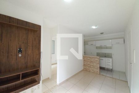 Sala de apartamento para alugar com 2 quartos, 45m² em Parque Jambeiro, Campinas