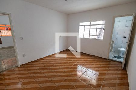 Quarto 1 / suite de casa para alugar com 3 quartos, 360m² em Campo Alegre, Belo Horizonte