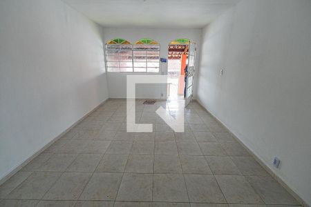 Sala de casa para alugar com 3 quartos, 360m² em Campo Alegre, Belo Horizonte