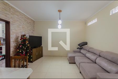 Sala de casa à venda com 3 quartos, 120m² em Vila Monumento, São Paulo