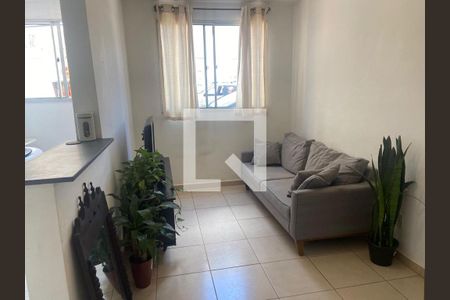 Sala de apartamento para alugar com 2 quartos, 44m² em Vila 31 de Março, Campinas