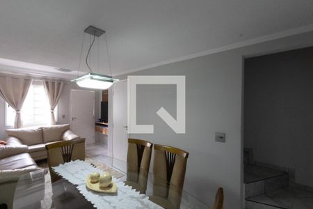 Sala de casa de condomínio à venda com 3 quartos, 110m² em Campo Grande, São Paulo