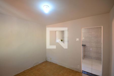 Sala de casa para alugar com 1 quarto, 55m² em Luz, Nova Iguaçu