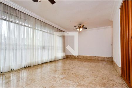 Sala de estar de apartamento para alugar com 3 quartos, 197m² em Centro, Belo Horizonte