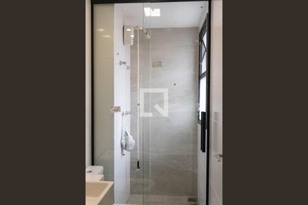 Banheiro da Suíte de apartamento para alugar com 2 quartos, 64m² em Prado, Belo Horizonte