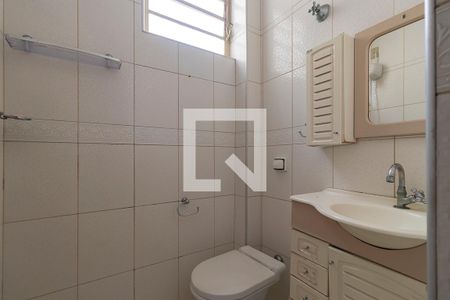 Banheiro da suíte de apartamento à venda com 3 quartos, 153m² em Vila Itapura, Campinas