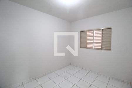 Quarto 2 de casa para alugar com 6 quartos, 250m² em Santa Mônica, Uberlândia