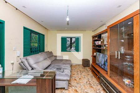 Sala 1 de casa para alugar com 4 quartos, 112m² em Palmeiras, Belo Horizonte