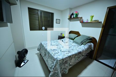 Quarto 2 de apartamento para alugar com 4 quartos, 120m² em Setor Bueno, Goiânia