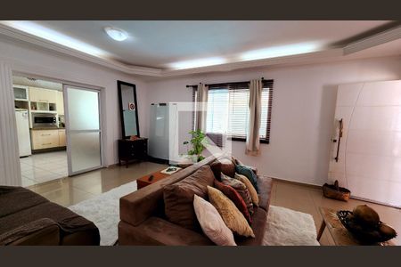 Sala de casa à venda com 3 quartos, 140m² em Jardim Quintas das Videiras, Jundiaí