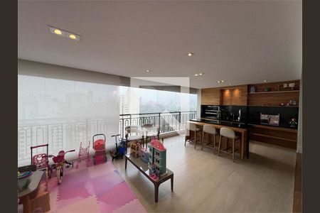 Apartamento à venda com 4 quartos, 227m² em Aclimação, São Paulo