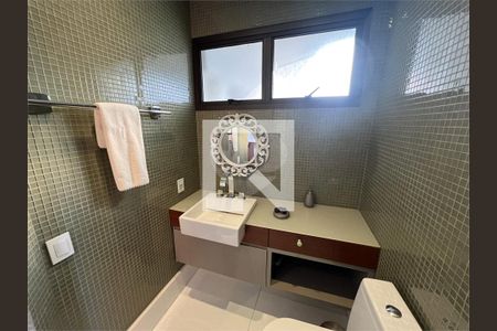 Apartamento à venda com 4 quartos, 210m² em Itaim Bibi, São Paulo