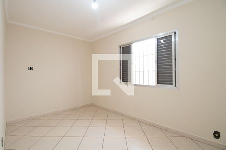 Quarto 1 de casa para alugar com 2 quartos, 60m² em Vila Ré, São Paulo