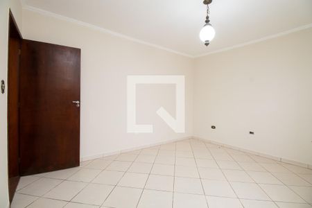 Quarto 2 de casa para alugar com 2 quartos, 60m² em Vila Ré, São Paulo