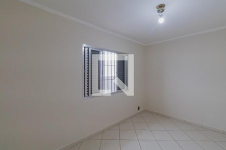 Quarto 1 de casa para alugar com 2 quartos, 60m² em Vila Ré, São Paulo