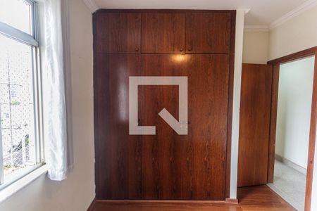 Armário do Quarto 1 de apartamento à venda com 2 quartos, 61m² em Santa Tereza, Belo Horizonte