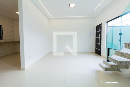 Sala de casa para alugar com 3 quartos, 84m² em Vila Santa Teresa (zona Leste), São Paulo