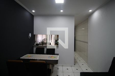 Sala de casa para alugar com 2 quartos, 95m² em Cidade Líder, São Paulo