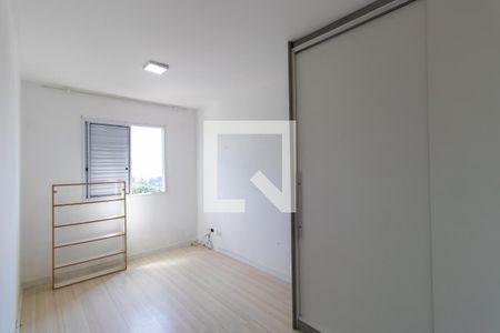 Suíte de apartamento para alugar com 2 quartos, 57m² em Jardim Marilu, Cotia