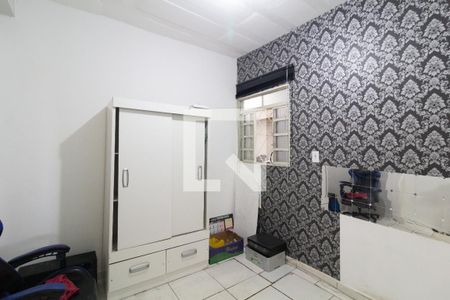 Quarto 1 de casa para alugar com 3 quartos, 95m² em Vila Taquari, São Paulo