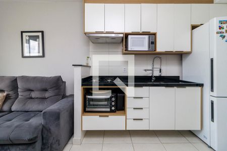 Cozinha de apartamento para alugar com 1 quarto, 29m² em Jardim Mirante, São Paulo