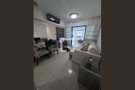 Sala de apartamento para alugar com 3 quartos, 84m² em Paralela, Salvador