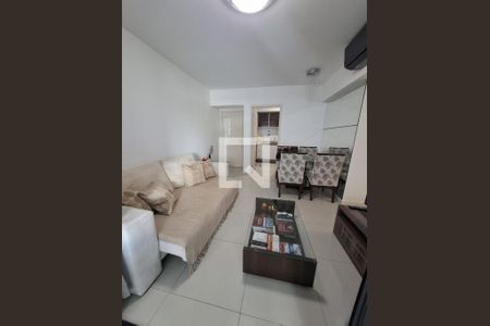 Sala de apartamento para alugar com 3 quartos, 84m² em Paralela, Salvador