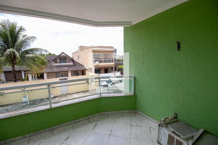 Sacada de casa de condomínio à venda com 2 quartos, 510m² em Vargem Grande, Rio de Janeiro