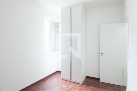 quarto 1 de apartamento para alugar com 2 quartos, 75m² em Buritis, Belo Horizonte