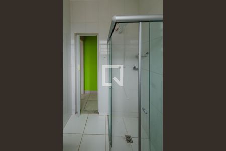 Banheiro de apartamento à venda com 1 quarto, 51m² em Serra, Belo Horizonte