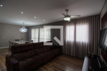 Sala de apartamento para alugar com 3 quartos, 136m² em Jardim Arpoador, São Paulo