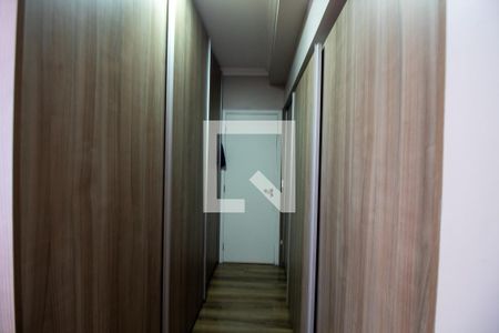 Closet do quarto 1 de apartamento para alugar com 3 quartos, 136m² em Jardim Arpoador, São Paulo